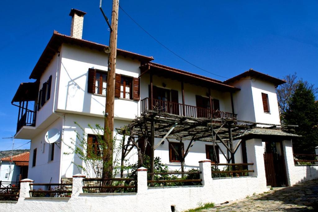 Elatos Country House Bed & Breakfast Portaria  Exterior photo